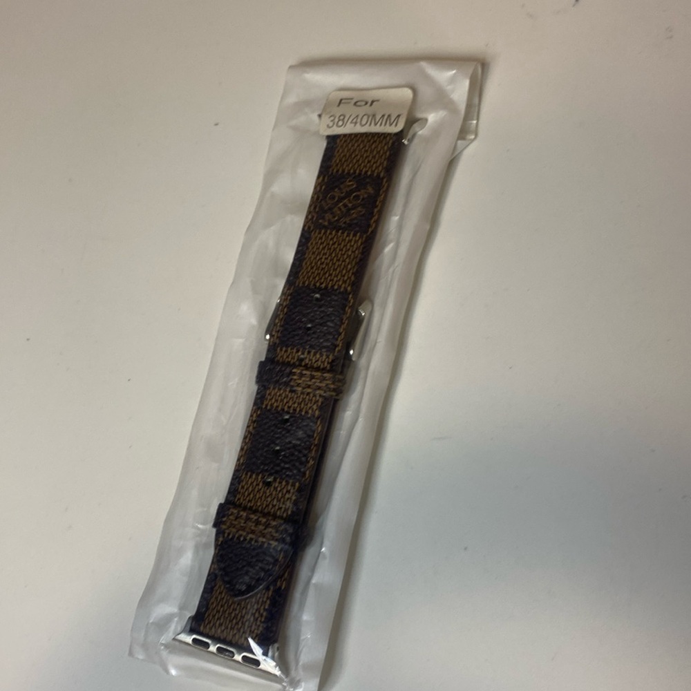 Apple Watch LV strap